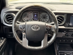 Used 2017  Toyota Tacoma Double Cab 5' Bed V6 4x2 AT &lpar;Natl&rpar; at Auto Finance Center near Matthews&comma; NC