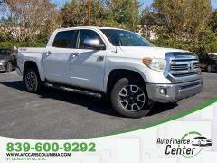 Used 2017  Toyota Tundra 4WD CrewMax 5&period;5' Bed 5&period;7L &lpar;Natl&rpar; at Auto Finance Center near Matthews&comma; NC