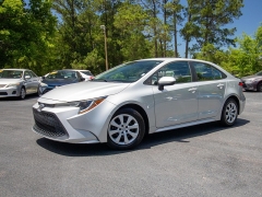 Used 2020 Toyota Corolla 4d Sedan LE at Auto Finance Center near Matthews, NC