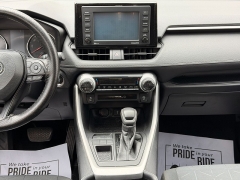 Used 2020  Toyota RAV4 XLE FWD &lpar;Natl&rpar; at Auto Finance Center near Matthews&comma; NC