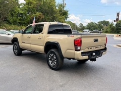Used 2019  Toyota Tacoma 4WD Double Cab 5' Bed V6 &lpar;Natl&rpar; at Auto Finance Center near Matthews&comma; NC