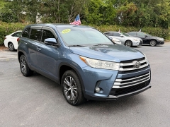 Used 2019  Toyota Highlander LE V6 FWD &lpar;Natl&rpar; at Auto Finance Center near Matthews&comma; NC