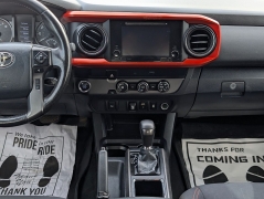 Used 2019  Toyota Tacoma 2WD Double Cab 5' Bed V6 AT &lpar;Natl&rpar; at Auto Finance Center of Columbia near West Columbia&comma; SC