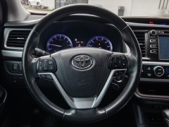 Used 2018  Toyota Highlander V6 FWD &lpar;Natl&rpar; at Auto Finance Center of Columbia near West Columbia&comma; SC