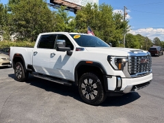 Used 2025  GMC Sierra 3500HD 4WD Crew Cab 159" Denali at Auto Finance Center near Matthews&comma; NC