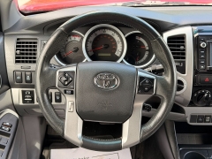 Used 2014  Toyota Tacoma 4WD Double Cab V6 &lpar;Natl&rpar; at Auto Finance Center near Matthews&comma; NC