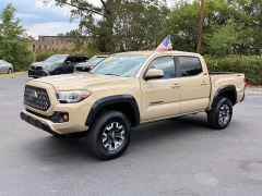 Used 2019  Toyota Tacoma 4WD Double Cab 5' Bed V6 &lpar;Natl&rpar; at Auto Finance Center near Matthews&comma; NC