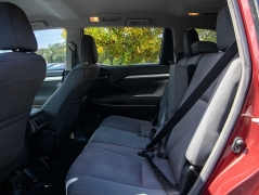 Used 2018  Toyota Highlander 4d SUV FWD LE at Auto Finance Center near Matthews, NC