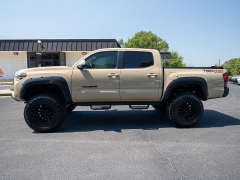 Used 2018 Toyota Tacoma Double Cab 5' Bed V6 4x4 (Natl) at Auto Finance Center near Matthews, NC