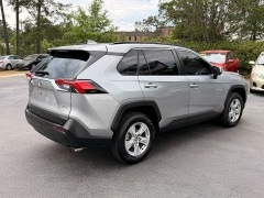 Used 2020  Toyota RAV4 XLE FWD &lpar;Natl&rpar; at Auto Finance Center near Matthews&comma; NC