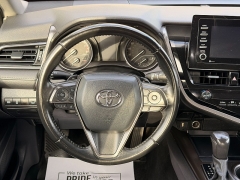 Used 2021  Toyota Camry SE Auto &lpar;Natl&rpar; at Auto Finance Center near Matthews&comma; NC