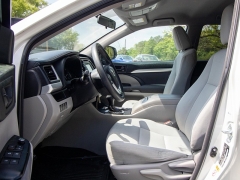 Used 2016 Toyota Highlander AWD 4dr V6 LE (Natl) at Auto Finance Center near Matthews, NC