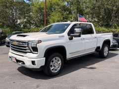 Used 2024  Chevrolet Silverado 2500HD 4WD Crew Cab 159" High Country at Auto Finance Center near Matthews&comma; NC