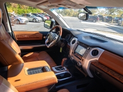 Used 2017  Toyota Tundra 4WD CrewMax 5&period;5' Bed 5&period;7L &lpar;Natl&rpar; at Auto Finance Center near Matthews&comma; NC
