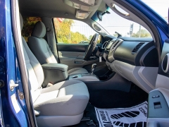 Used 2015  Toyota Tacoma 2WD Double Cab I4 AT PreRunner (Natl) at Auto Finance Center near Matthews, NC