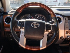 Used 2017  Toyota Tundra 4WD CrewMax 5&period;5' Bed 5&period;7L &lpar;Natl&rpar; at Auto Finance Center near Matthews&comma; NC