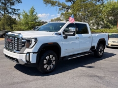 Used 2025  GMC Sierra 3500HD 4WD Crew Cab 159" Denali at Auto Finance Center near Matthews&comma; NC