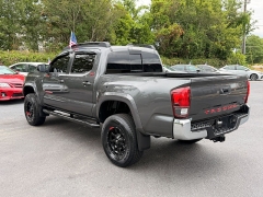 Used 2018  Toyota Tacoma Double Cab 5' Bed V6 4x2 AT &lpar;Natl&rpar; at Auto Finance Center near Matthews&comma; NC