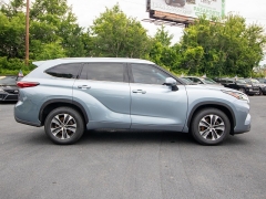 Used 2020 Toyota Highlander 4d SUV FWD XLE at Auto Finance Center of Columbia near West Columbia, SC