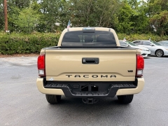 Used 2019  Toyota Tacoma 4WD Double Cab 5' Bed V6 &lpar;Natl&rpar; at Auto Finance Center near Matthews&comma; NC