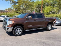 Used 2017  Toyota Tundra 2WD CrewMax SR5 5&period;7L FFV at Auto Finance Center near Matthews&comma; NC