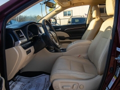 Used 2015 Toyota Highlander AWD 4dr V6 Limited (Natl) at Auto Finance Center near Matthews, NC