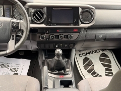 Used 2019  Toyota Tacoma 4WD Double Cab 5' Bed V6 &lpar;Natl&rpar; at Auto Finance Center near Matthews&comma; NC