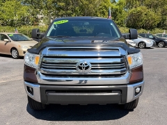 Used 2017  Toyota Tundra 2WD CrewMax SR5 5&period;7L FFV at Auto Finance Center near Matthews&comma; NC