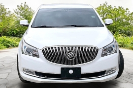 Used 2016  Buick LaCrosse 4d Sedan Leather V6 at Carrikers Auto Outlet near Oskaloosa&comma; IA