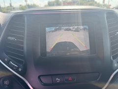Used 2020  Jeep Cherokee 4d SUV 4WD Latitude Plus Altitude 2&period;0L at Carrikers Auto Outlet near Oskaloosa&comma; IA
