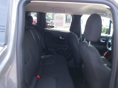 Used 2020 Jeep Renegade 4d SUV 4WD Sport Upland Edition at Carrikers Auto Outlet near Oskaloosa, IA