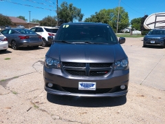 Used 2019 Dodge Grand Caravan 4d Wagon GT at Carrikers Auto Outlet near Oskaloosa, IA