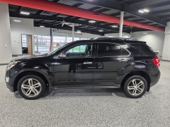 Used 2016  Chevrolet Equinox 4d SUV AWD LT at Carrikers Auto Outlet near Oskaloosa&comma; IA