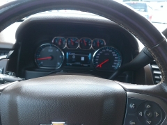 Used 2020 Chevrolet Suburban 4d SUV 4WD Premier at Carrikers Auto Outlet near Oskaloosa, IA