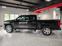 Used 2018  Chevrolet Silverado 1500 4WD Crew Cab LTZ Z71 at Carrikers Auto Outlet near Oskaloosa&comma; IA