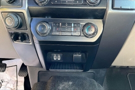 Used 2020  Ford F-150 4WD SuperCrew XLT 5 1&sol;2 at Carrikers Auto Outlet near Oskaloosa&comma; IA