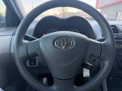 Used 2009  Toyota Corolla 4d Sedan LE at Carrikers Auto Outlet near Oskaloosa&comma; IA