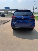 Used 2018 Nissan Rogue 4d SUV AWD SL at Carrikers Auto Outlet near Oskaloosa, IA