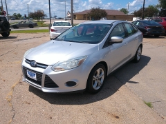 Used 2014 Ford Focus 4d Sedan SE at Carrikers Auto Outlet near Oskaloosa, IA