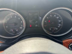 Used 2012  Jeep Grand Cherokee 4d SUV 4WD Overland at Carrikers Auto Outlet near Oskaloosa&comma; IA