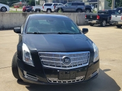 Used 2014  Cadillac XTS 4d Sedan Platinum AWD at Carrikers Auto Outlet near Oskaloosa&comma; IA