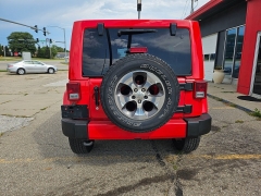 Used 2017  Jeep Wrangler Unlimited 4d Convertible Sahara at Carrikers Auto Outlet near Oskaloosa&comma; IA