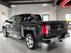 Used 2018  Chevrolet Silverado 1500 4WD Crew Cab LTZ Z71 at Carrikers Auto Outlet near Oskaloosa&comma; IA
