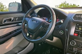 Used 2018  Ford Explorer 4d SUV FWD XLT Ecoboost at Carrikers Auto Outlet near Oskaloosa&comma; IA