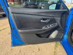 Used 2022  Nissan Sentra SV CVT at Carrikers Auto Outlet near Oskaloosa&comma; IA