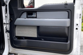 Used 2013  Ford F-150 4WD Supercab XLT at Carrikers Auto Outlet near Oskaloosa&comma; IA