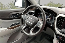 Used 2023  GMC Acadia AWD 4dr SLE at Carrikers Auto Outlet near Oskaloosa&comma; IA