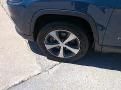 Used 2019 Jeep Cherokee 4d SUV 4WD Limited 3.2L at Carrikers Auto Outlet near Oskaloosa, IA