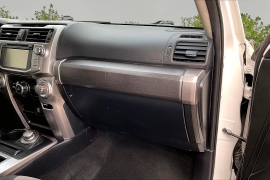 Used 2017  Toyota 4Runner 4d SUV 4WD SR5 at Carrikers Auto Outlet near Oskaloosa&comma; IA