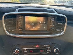 Used 2020  Kia Sorento 4d SUV AWD LX I4 at Carrikers Auto Outlet near Oskaloosa&comma; IA